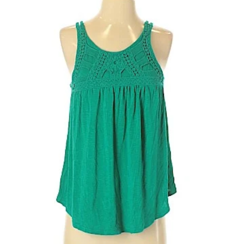 Boho Back Cutout Embroidered Sleeveless Shirt